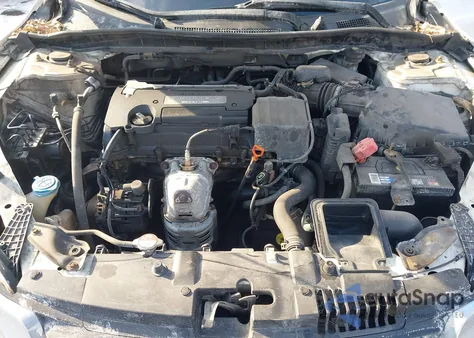 2015 Honda Accord Lx z USA, uszkodzony, nr VIN 1HGCR2F36FA204628